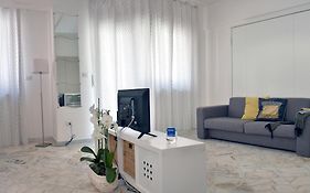 Tizi Apartments Corso Regina